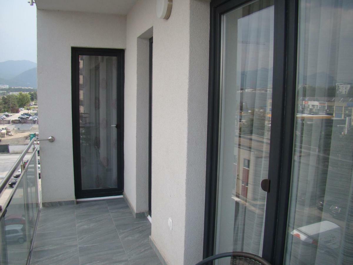 Eme Apartments Brasov Luaran gambar
