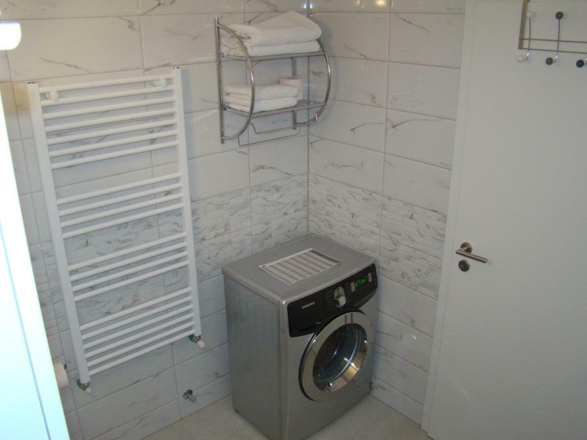 Eme Apartments Brasov Luaran gambar