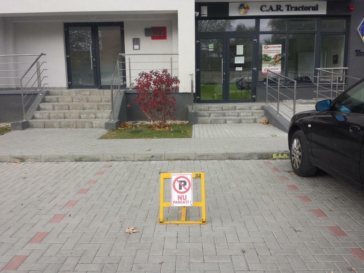 Eme Apartments Brasov Luaran gambar