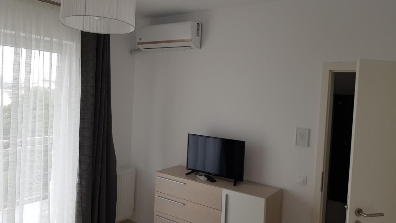 Eme Apartments Brasov Luaran gambar